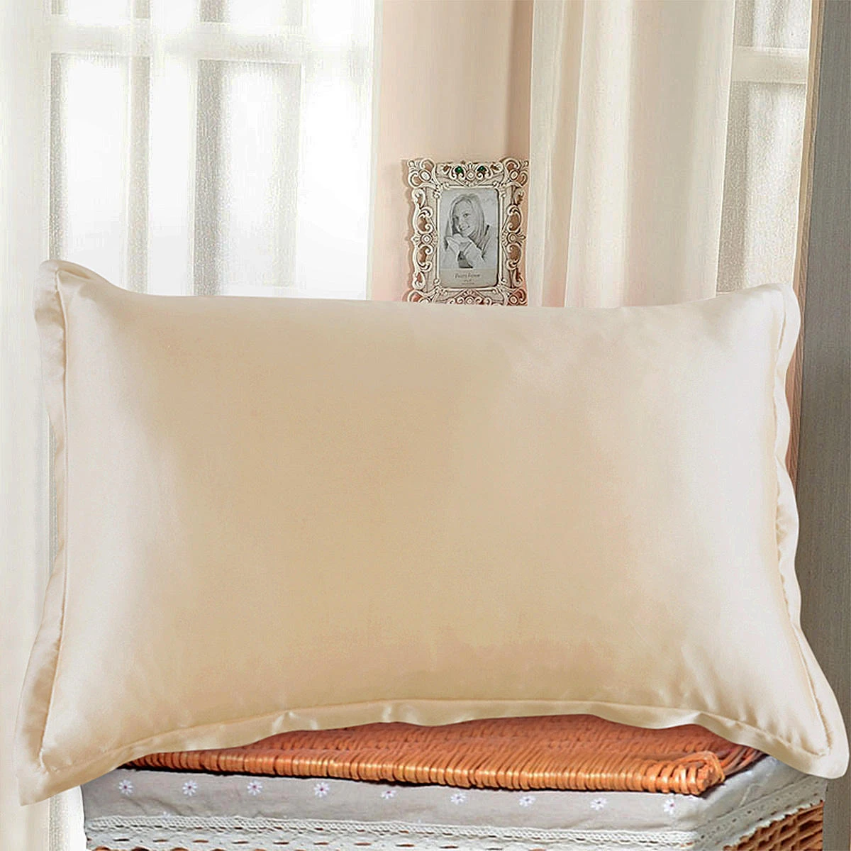 1pc Ivory Double-side Silky Soft Charmeuse Silk Pillow Case Beauty Sleep-helper — image 1