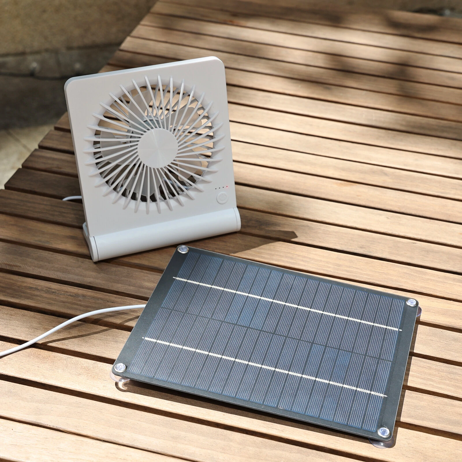 3 Speeds 5V 6W Portable Rechargeable Fan Battery Operated Fan Solar Panel Powered For Household Camping Travel Outdoor — view 3