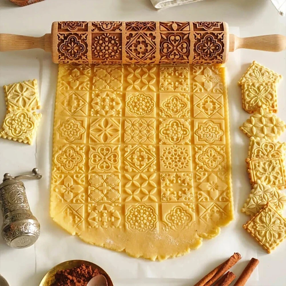 35x4.5cm Wooden Embossed Rolling Pin Biscuit Roller Christmas Baking Biscuit Cake Wooden for Pasta Cookie Dough Pastries Bakery Items Pizza — view 6