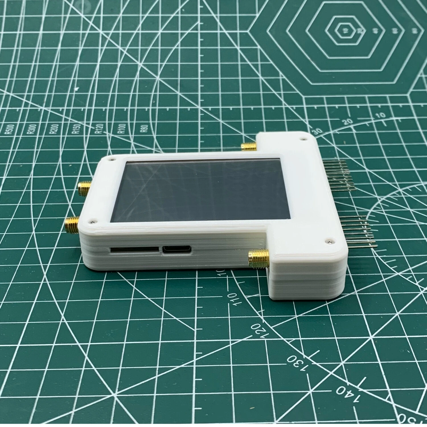 4 in 1 Expansion Board 433M RF +ESP32S2 + GPS + 2.8 inch Screen Module with 4pcs Antenna For Flipper Zero — view 2
