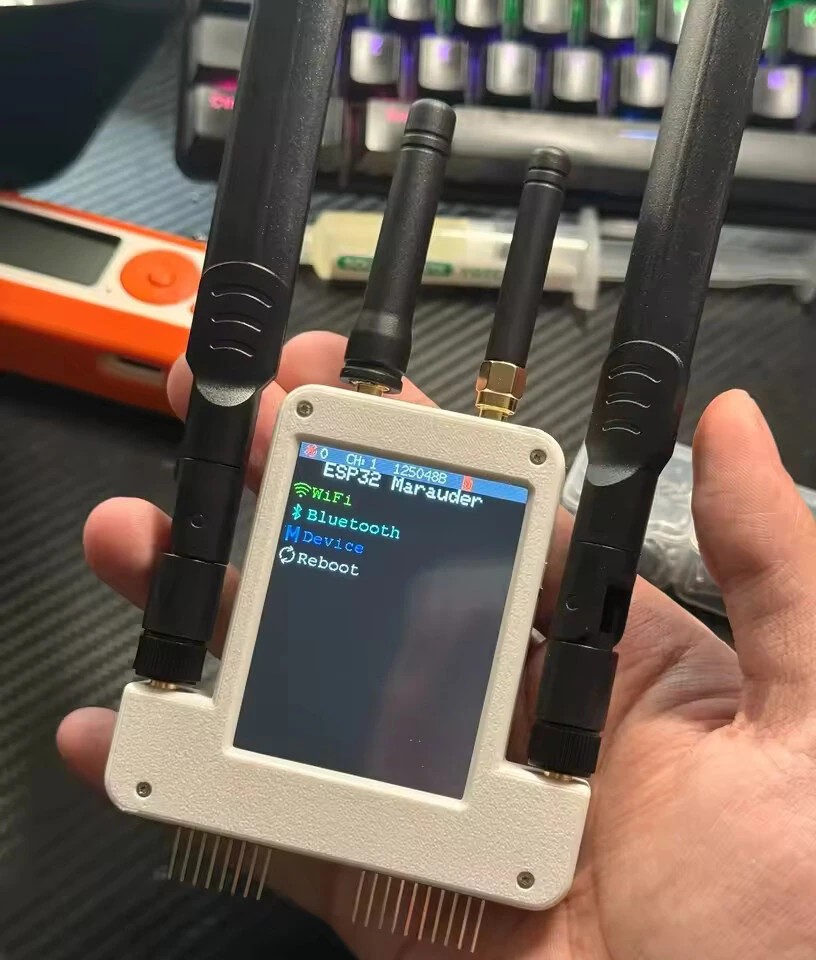 4 in 1 Expansion Board 433M RF +ESP32S2 + GPS + 2.8 inch Screen Module with 4pcs Antenna For Flipper Zero — view 5