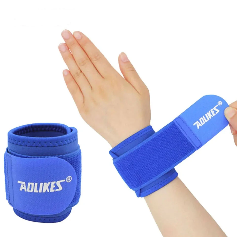 AOLIKES 1PCS Protective Hand Support Highly Elastic Adjustable Wrist Straps for Outdoors Basketball Tennis Strength Enhanced — view 2