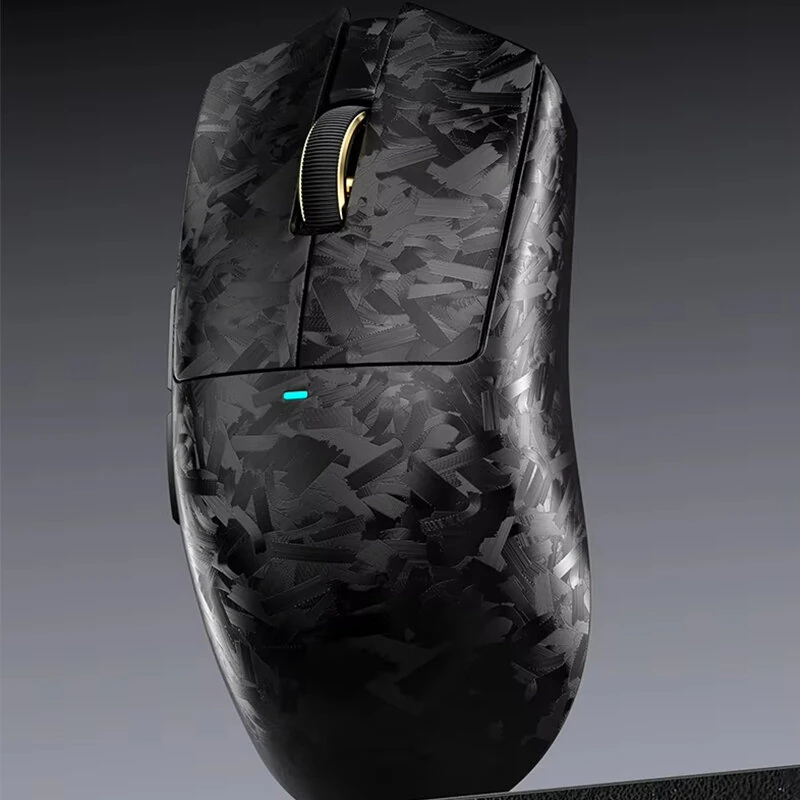 ATTACK SHARK X11 Ultra Carbon Fibre Gaming Mouse Tri-mode PAW3950MAX 42000DPI 0.168ms Low Delay Dual 8KHz 2.4G/BT/Wired 59g Lightweigh — view 2