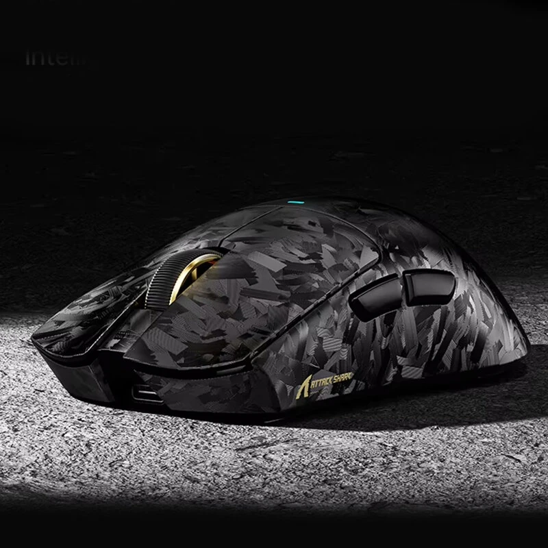 ATTACK SHARK X11 Ultra Carbon Fibre Gaming Mouse Tri-mode PAW3950MAX 42000DPI 0.168ms Low Delay Dual 8KHz 2.4G/BT/Wired 59g Lightweigh — view 3
