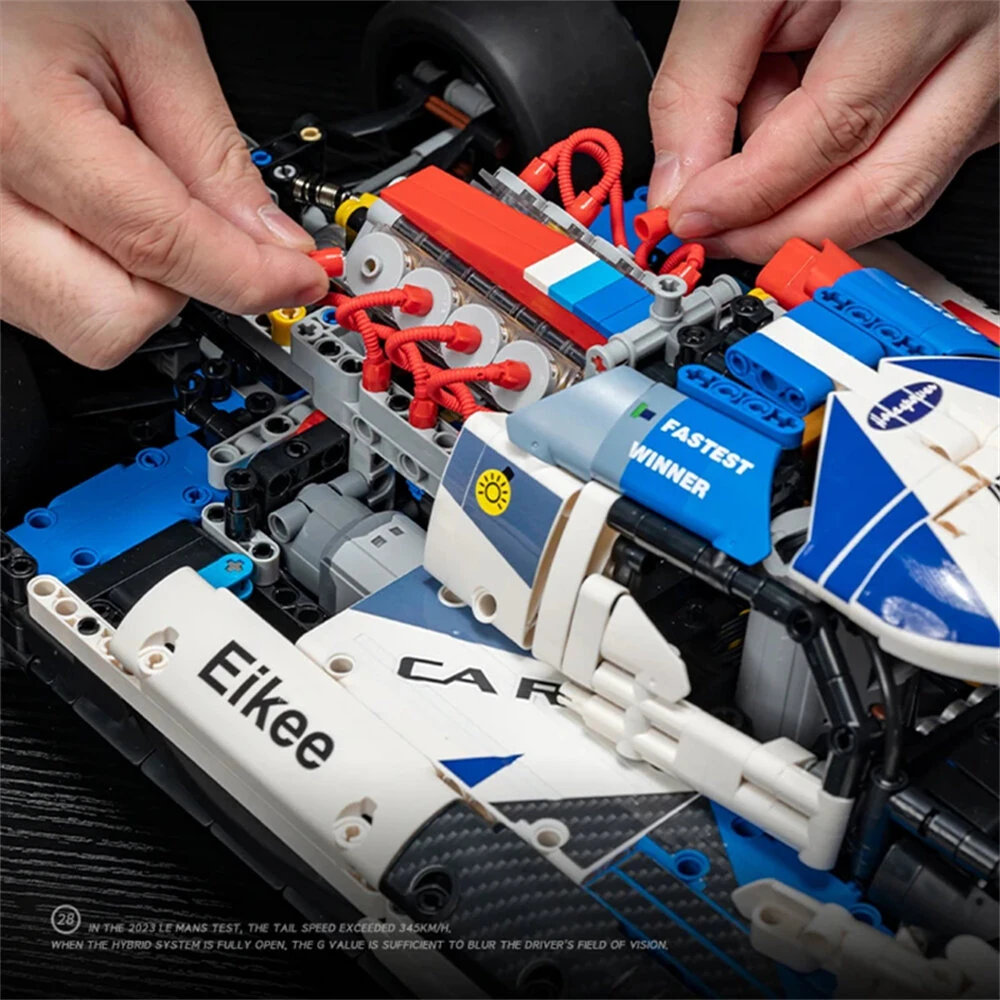 Eikee Y18082 1/8 MANS M V8 Blue Supercar Building Blocks Kit 3507PCS RC Racing Vehicles Model Desktop Ornament Collect Toys Gift — view 6