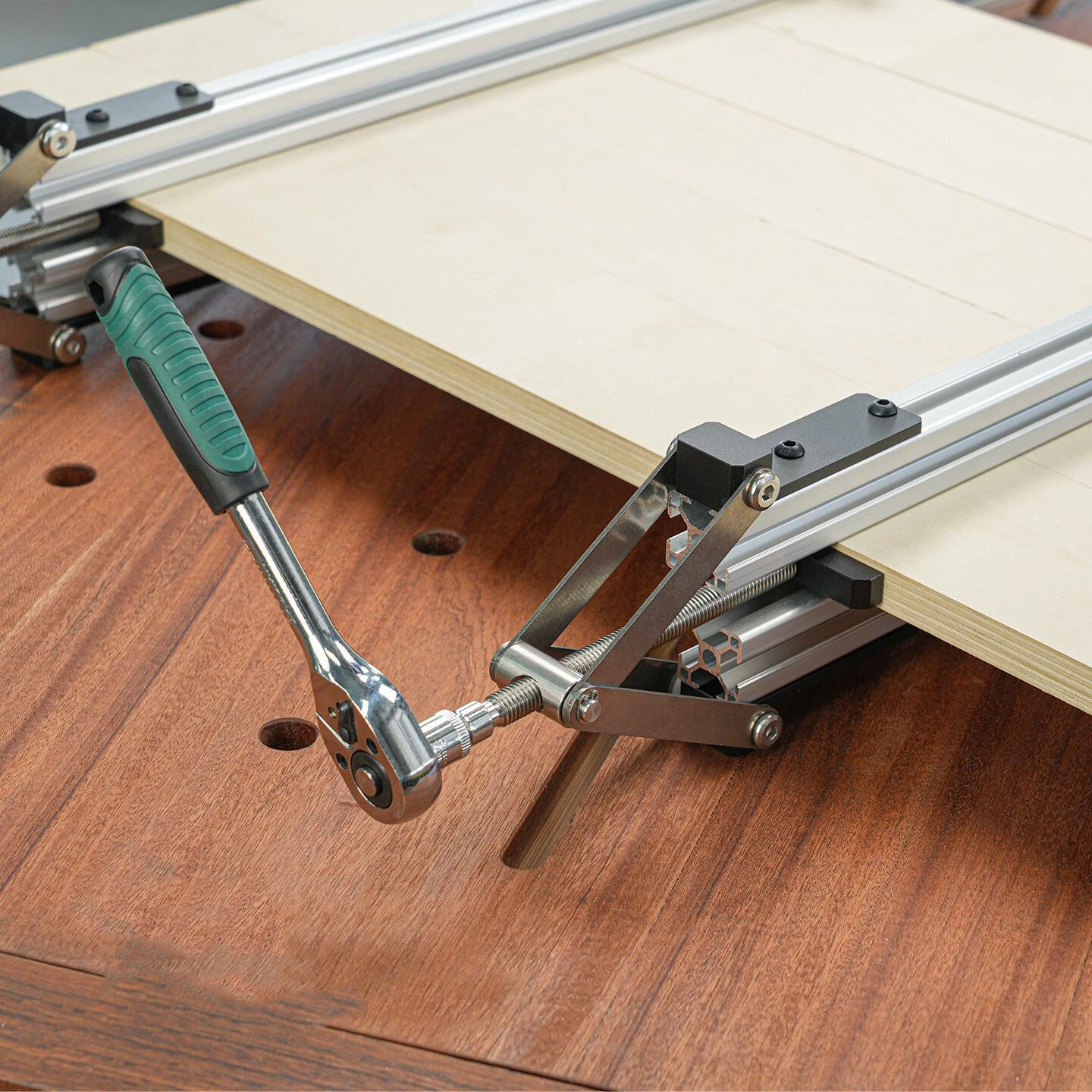 Ganwei Woodworking Panel Clamp Adjustable Height 12-100mm for 3030 Profile Aluminum Alloy & Stainless Steel Fixture for Precision Assembly — view 6