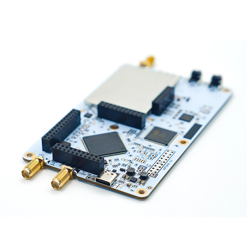 HackRF One R10 Software Defined Radio 1MHz-6GHz SDR Platform Open Source Half-Duplex Transceiver Development Board — view 3