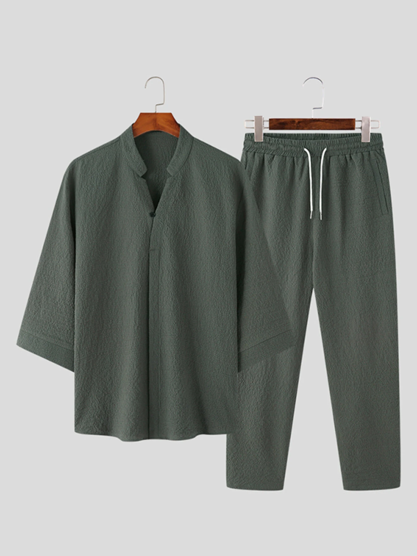 INCERUN Mens Sets 3/4 Short Sleeve Shirt & Pants Two Pieces Set Loose Daily Men's Casual Suits — image 1