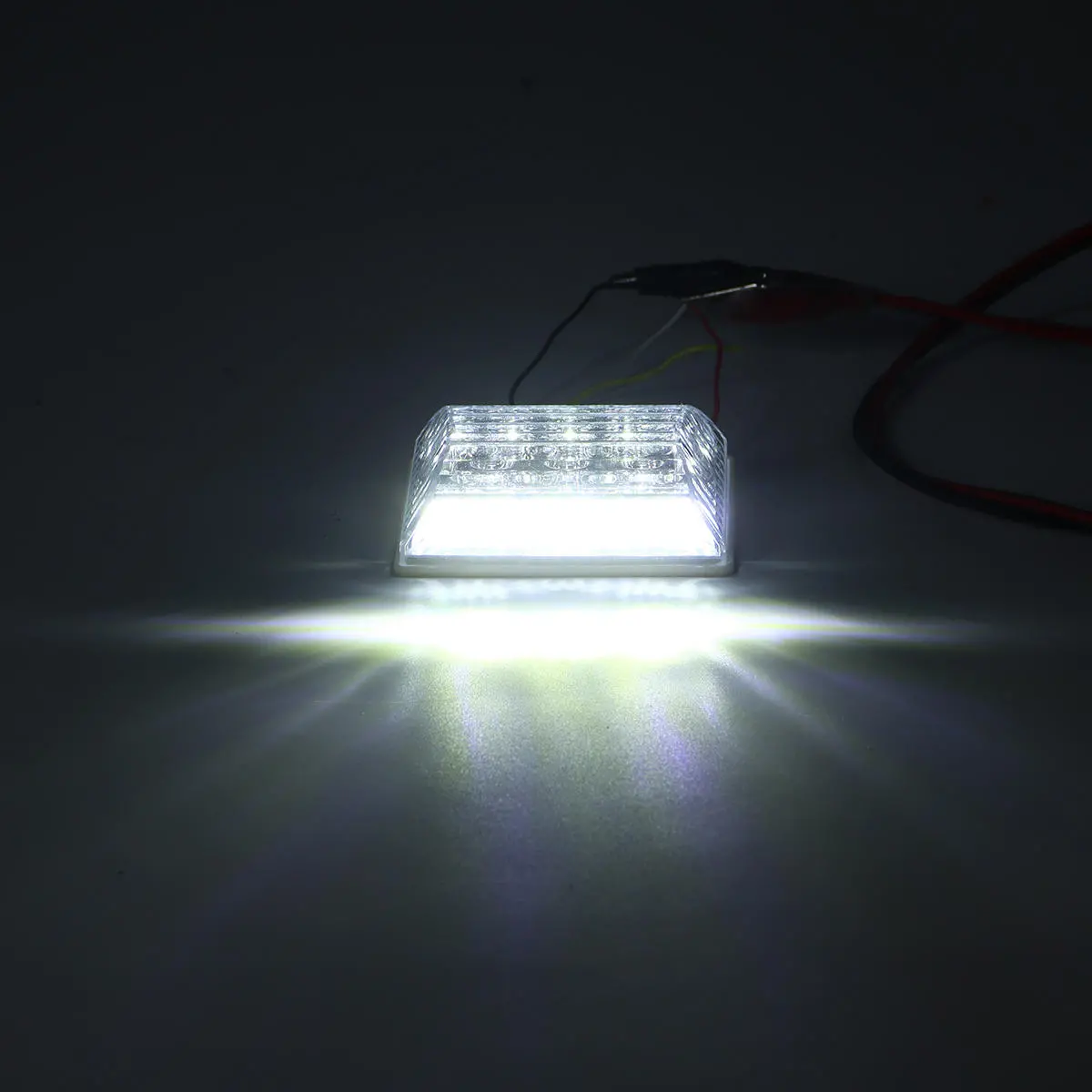 LED Side Marker Lights Indicator Lamps 24V 6500K White 2PCS for Truck Van Pickup — view 10