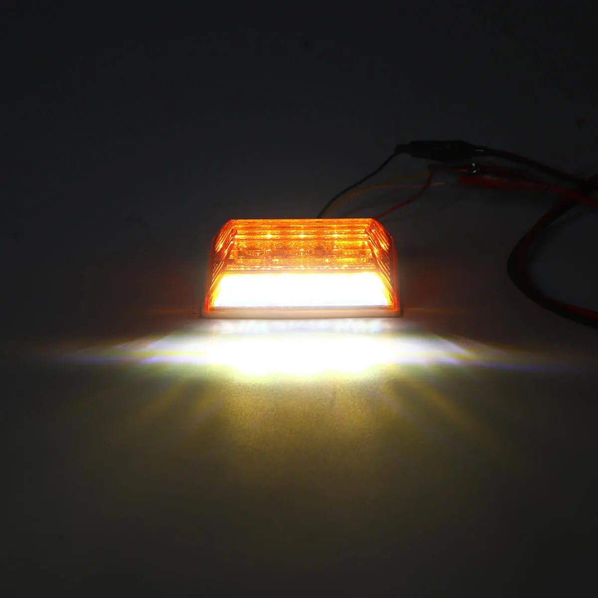 LED Side Marker Lights Indicator Lamps 24V 6500K White 2PCS for Truck Van Pickup — view 8