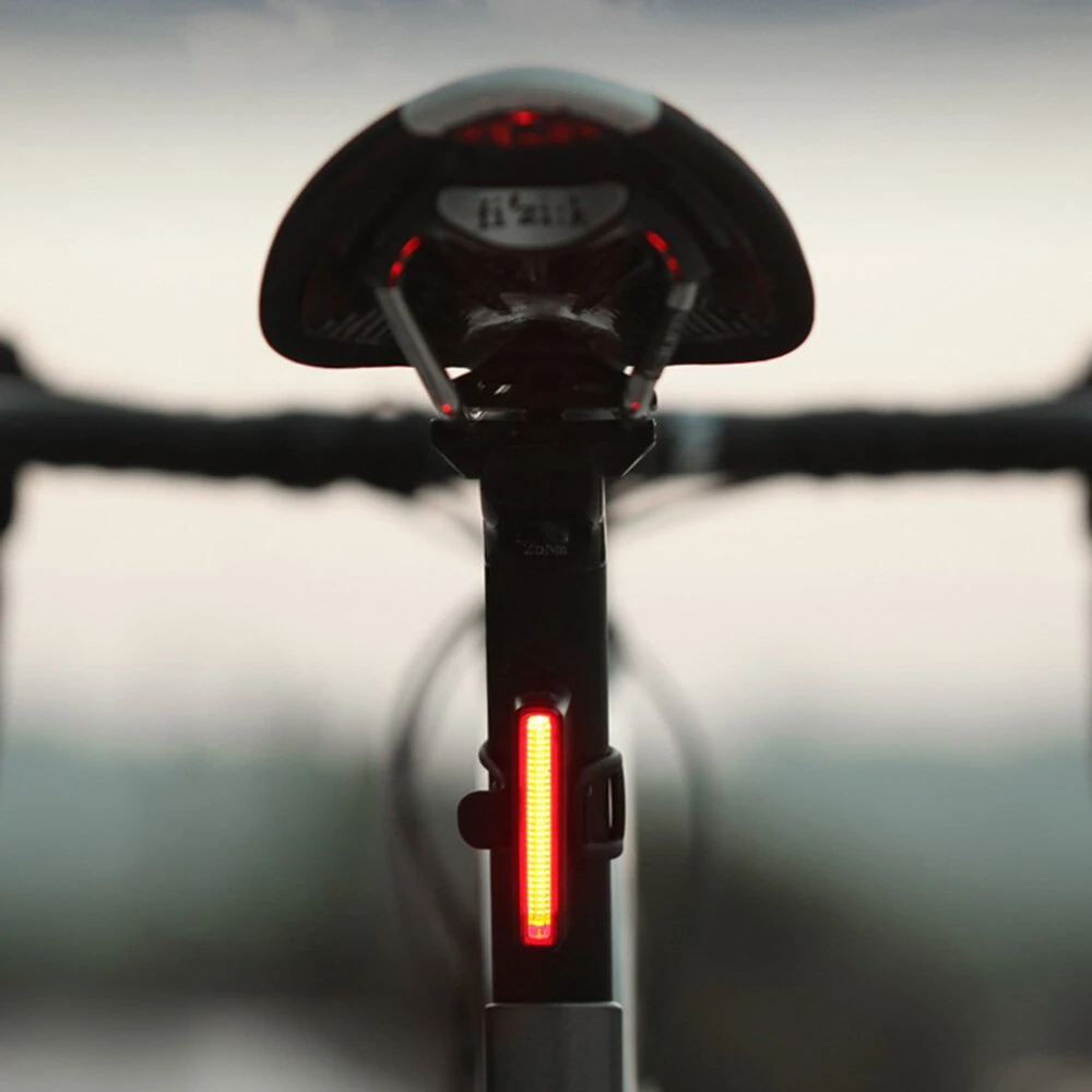 MAGICSHINE SEEMEE 30 Smart Bike Taillight 7 Light Modes Built-in Light-sensing System IPX6 Waterproof USB Chargeable 800m Light Distance Safe Riding for MTB Bike Road Bike — MAGICSHINE