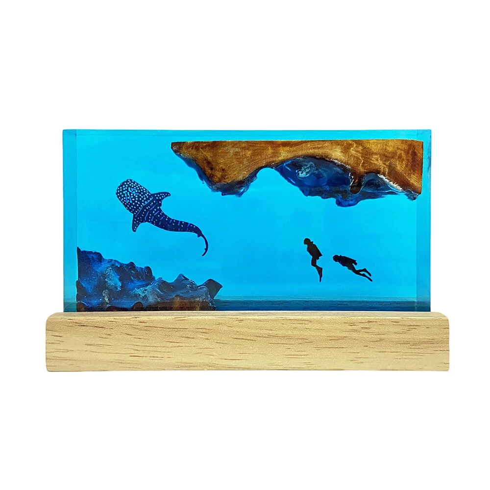 NIKOLATOY The Underwater World Creative Resin Night Light Wooden Base Desktop Ornament — view 10