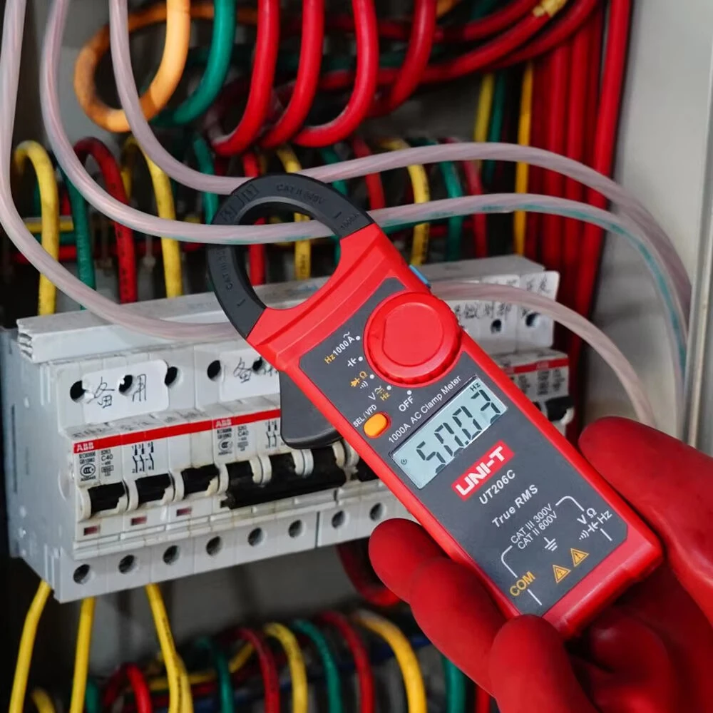 UNI-T UT206C AC Clamp Meter 1000A 600V True RMS 6000 Counts Auto Range VFD Low-Pass Filter Diode Continuity Capacitance Tester — view 5