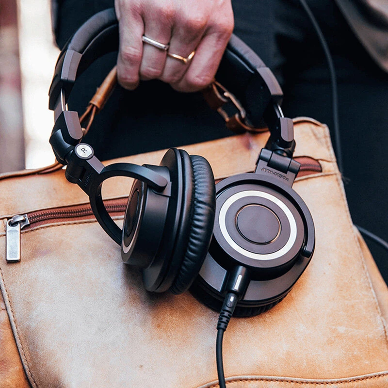 Wired Headset Monitor Headphone 45mm Large Driver HiFi Sound 3.5mm Wired Over-ear Headphones — view 4