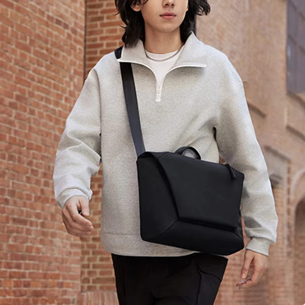 Xiaomi Mijia 11L Large Capacity Crossbody Bag Multi-compartment Handbag Casual Sport Students Shoulder Bag Can Hold 14-inch Laptop Computer Bag — view 4