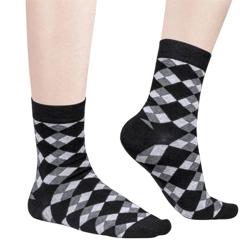 YUEDGE 5 Pairs Of Men's Trendy Checkered Pattern Mid Calf Crew Socks, Breathable Cotton Blend Comfy Casual Sports Socks For Outdoor Fitness Basketball Running — view 3